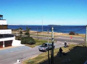 Departamento · 70m² · 3 Ambientes · 1 Cochera · Venta Apartamento 2 Dormitorio Mansa