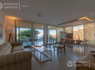 Departamento · 104m² · 2 Ambientes · 2 Cocheras · Venta Departamento 2 Dorm. Punta Ballena