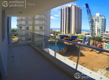 Departamento · 66m² · 2 Ambientes · 1 Cochera · Departamento - Playa Brava