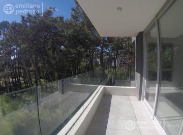 Departamento · 75m² · 2 Ambientes · 1 Cochera · Departamento - Roosevelt