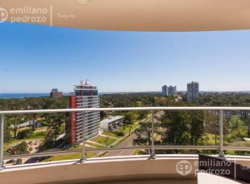 Departamento · 92m² · 4 Ambientes · 1 Cochera · Departamento - Roosevelt