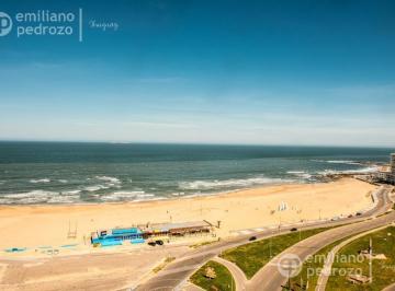 Departamento · 370m² · 4 Ambientes · 2 Cocheras · Departamento - Playa Brava