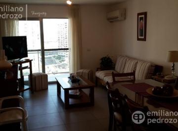 Departamento · 72m² · 3 Ambientes · 1 Cochera · Alquiler Temporal Apartamento 2 Dorm., Playa Mansa, Punta del Este
