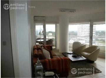 Departamento · 79m² · 4 Ambientes · 1 Cochera · Departamento en Playa Brava de 3 Dorm.