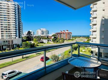 Departamento · 65m² · 3 Ambientes · Departamento en Alquiler 2 Dorm. Playa Brava