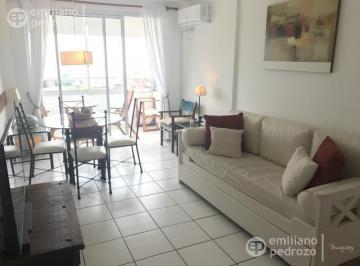 Departamento · 39m² · 2 Ambientes · 1 Cochera · Departamento en Alquiler de Temporada 1 Dormitorio - Playa Mansa