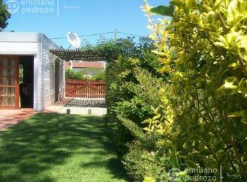 Casa · 140m² · 3 Ambientes · 1 Cochera · Casa - Tio Tom