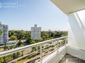 Departamento · 81m² · 2 Ambientes · 1 Cochera · Departamento - Roosevelt