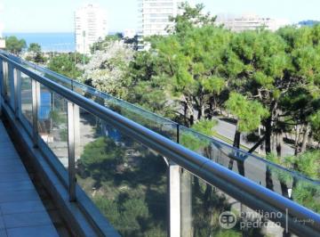 Departamento · 104m² · 4 Ambientes · 1 Cochera · Departamento - Roosevelt