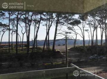 Departamento · 85m² · 3 Ambientes · 1 Cochera · Departamento - Playa Mansa