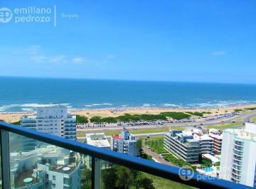 Departamento · 72m² · 4 Ambientes · Venta Apartamento 2 Dorm. Playa Brava Vista Al Mar