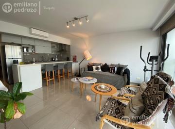 Departamento · 50m² · 2 Ambientes · 1 Cochera · Alquiler Apartamento 1 Dormitorio Playa Brava, Punta del Este