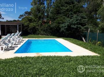 Casa · 1096m² · 7 Ambientes · 2 Cocheras · Casa - San Rafael