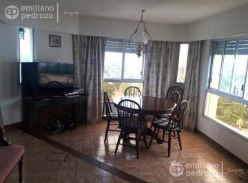 Departamento · 103m² · 4 Ambientes · 1 Cochera · Departamento - Roosevelt