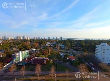 Departamento · 69m² · 3 Ambientes · 1 Cochera · Venta Departamento 2 Dorm. Punta del Este Roosevelt Vista Al Mar Amenities Servicio