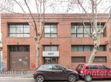 Edificio · 1200m² · 12 Ambientes · Venta. Edificio Comercial de 1200 m² - Almagro, Caba