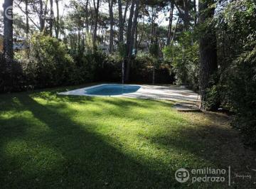 Casa · 300m² · 5 Ambientes · 2 Cocheras · Venta Casa 4 Dorm. en Montoya La Barra