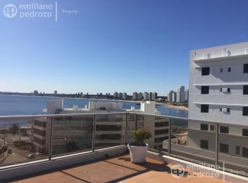 Hotel · 1293m² · 51 Ambientes · 3 Cocheras · Venta Hotel 50 Habitaciones en Península, Punta del Este