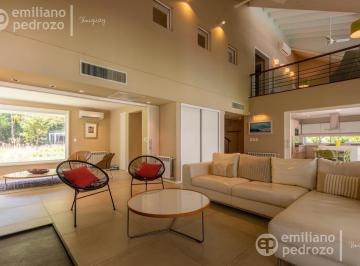 Casa · 327m² · 4 Ambientes · Venta Casa 3 Dorm., Solanas, Punta del Este