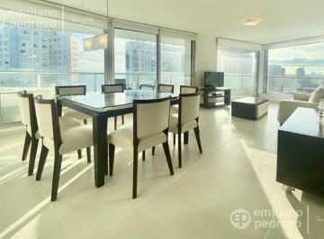 Departamento · 170m² · 4 Ambientes · 1 Cochera · Venta Apartamento 3 Dorm., Playa Mansa, Punta del Este