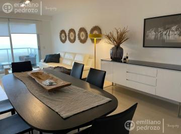 Departamento · 100m² · 4 Ambientes · 1 Cochera · Alquiler Apartamento 3 Dorm., Playa Brava, Punta del Este