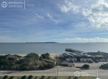 Departamento · 106m² · 4 Ambientes · Venta Apartamento 3 Dorm. Playa Mansa