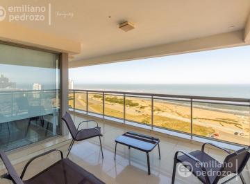 Departamento · 169m² · 4 Ambientes · 1 Cochera · Alquiler Temporal Apartamento 3 Dorm. y Dependencia Playa Brava Punta del Este