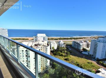 Departamento · 72m² · 3 Ambientes · Venta Apartamento 2 Dorm. Playa Brava Punta del Este