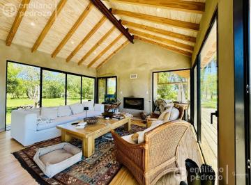 Campo · 57000m² · 2 Dormitorios · Venta Chacra 2 Dorm. Manantiales Punta del Este