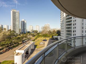 Departamento · 115m² · 5 Ambientes · 1 Cochera · Venta Apartamento 3 Dorm. y Dependencia en Ocean Drive Punta del Este