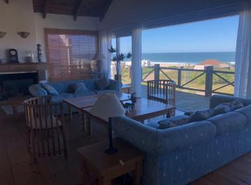 LA BARRA ALQUILER CASA DORITA ROSA LIVING · La Barra Alquiler Casa Dorita Rosa