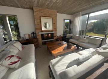 Casa · 145m² · 3 Dormitorios · José Ignacio Alquiler "Casa 86" Tm53610