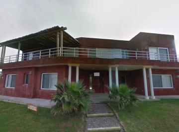 Casa · 250m² · 7 Ambientes · 2 Cocheras · Punta Piedras Venta y Alquiler Casa Bordeaux (A 70 m de La Playa) - Tm5239