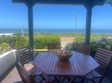 Departamento · 76m² · 3 Ambientes · Playa del Barco - Tm5821