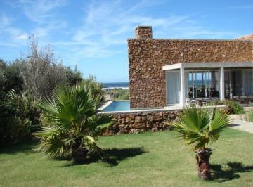 Casa · 400m² · 4 Dormitorios · Casa Alquiler - Jose Ignacio "Casa 36"