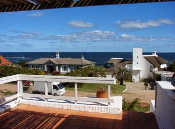 Casa · 170m² · 3 Dormitorios · Escaleritas 6