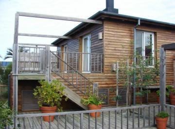 Casa · 250m² · 3 Dormitorios · Burbujas Ji