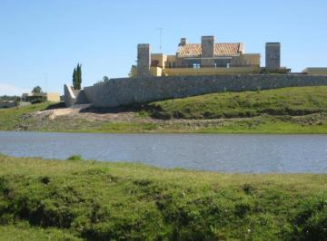 Campo · 560m² · 4 Dormitorios · Chacra en Alquiler Jose Ignacio - Las Gurisas