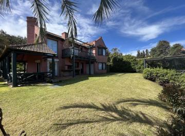 Casa · 530m² · 5 Ambientes · La Barra Alquiler Casa El Suspiro