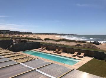 Departamento · 100m² · 4 Ambientes · 1 Cochera · La Barra Alquiler Departamento Palcos de Mar 102 Tm