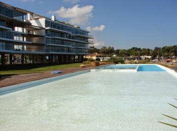 La Barra Alquiler Departamento Delamar 206 vista piscina · La Barra Alquiler Departamento Delamar 206