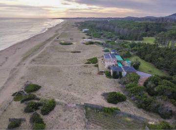 Campo · 50000m² · 7 Dormitorios · Chacra en Venta y en Alquiler Temporario en La Carolina