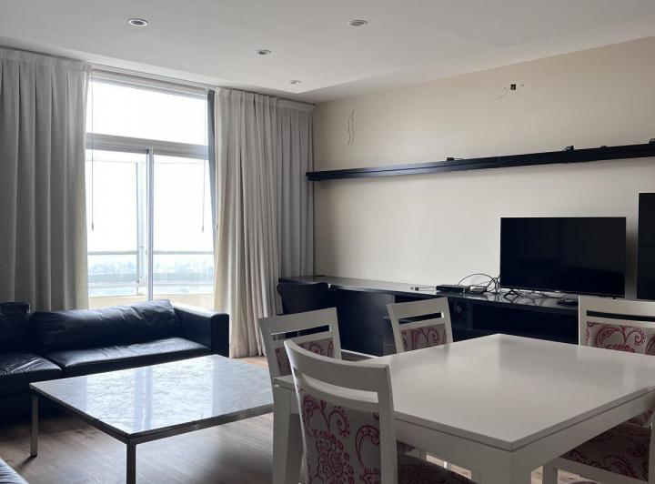 Departamento · 120m² · 6 Ambientes · 1 Cochera