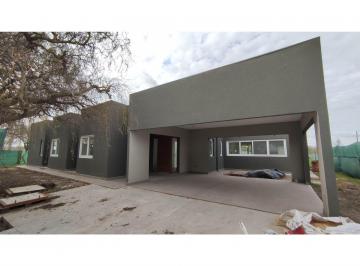 Casa · 151m² · 7 Ambientes · 2 Cocheras · Descubrí La Joyita de Haras de Funes. No Hay Otra Igual!