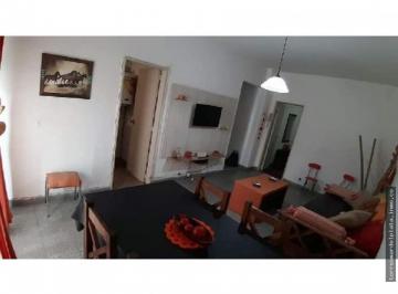 Departamento · 42m² · 2 Ambientes · Venta Departamento de 2 Amb a La Calle con Balcon