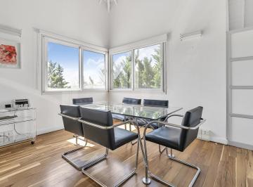 Departamento · 70m² · 4 Ambientes · Gran Oficina/local en Centro Comercial Santa Bárbara