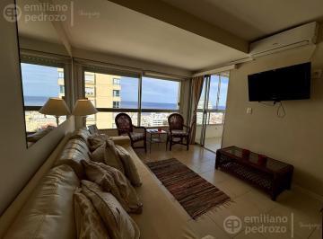 Bodega-Galpón · 48m² · 2 Ambientes · Venta Apartamento 1 Dormitorio Peninsula