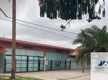 Local comercial , Moreno · Amplio Local en Venta en Moreno
