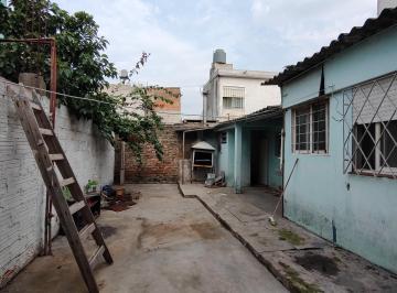 PH de 2 ambientes, La Matanza · Excelente PH de 2 Ambientes por Pasillo con Patio