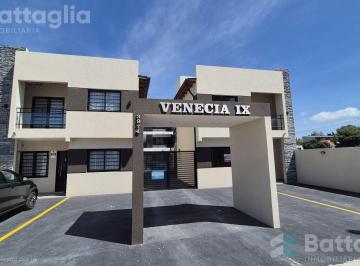 Departamento · 45m² · 3 Ambientes · 1 Cochera · Departamento de Categoría en Costa Azul